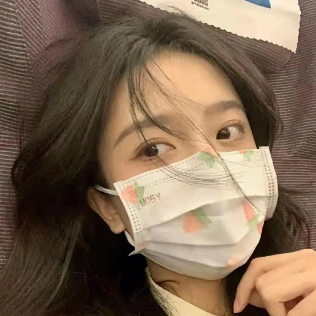 艾特熊和赛娜鼠